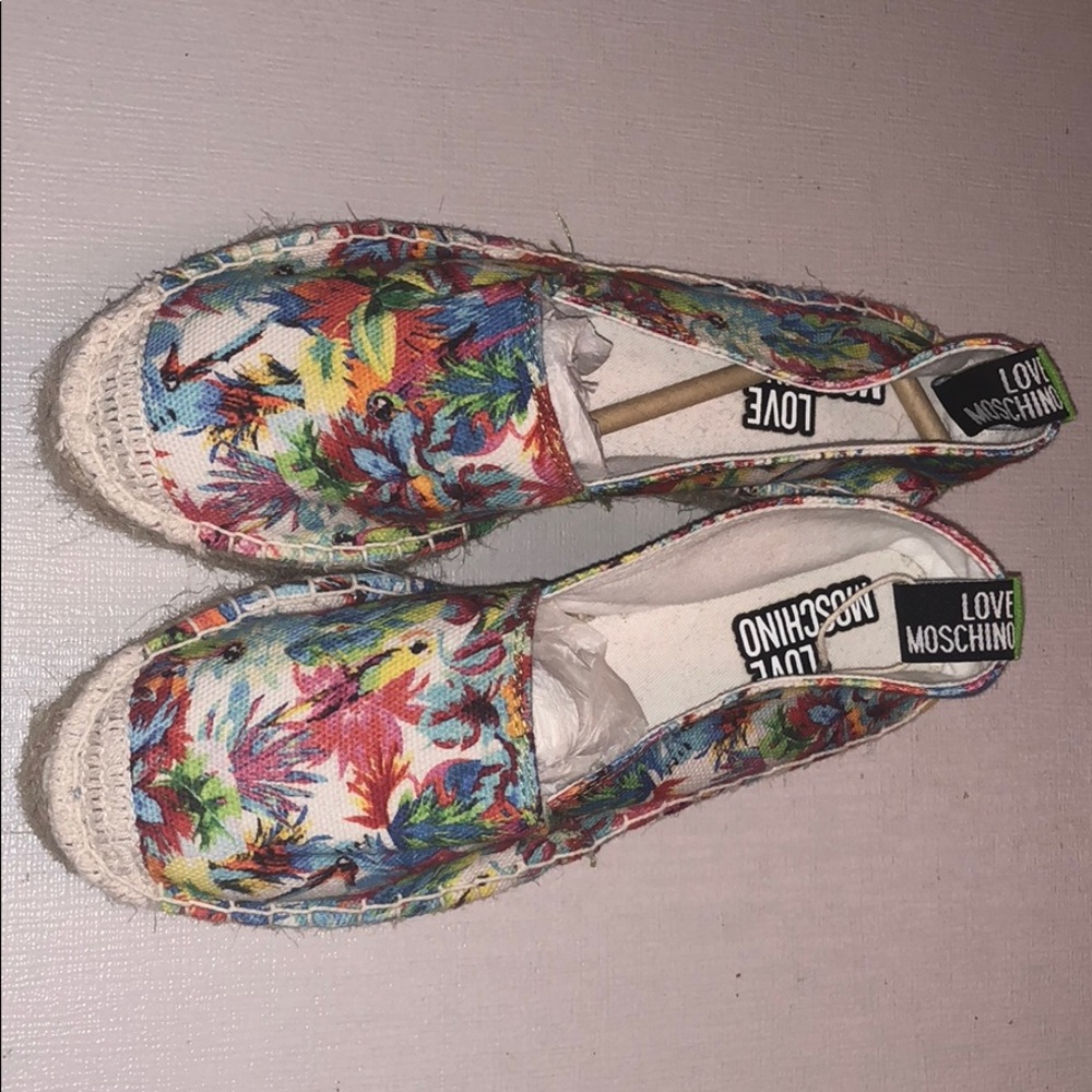 Love moschino ladies shoes